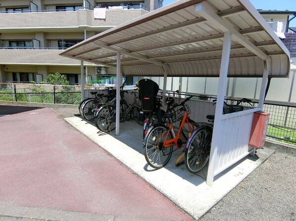 トゥインクル土手内 A・Bの物件内観写真